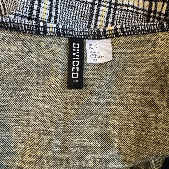 H&M Divided Plaid Overall Dress size 6 - Picture 6 of 7